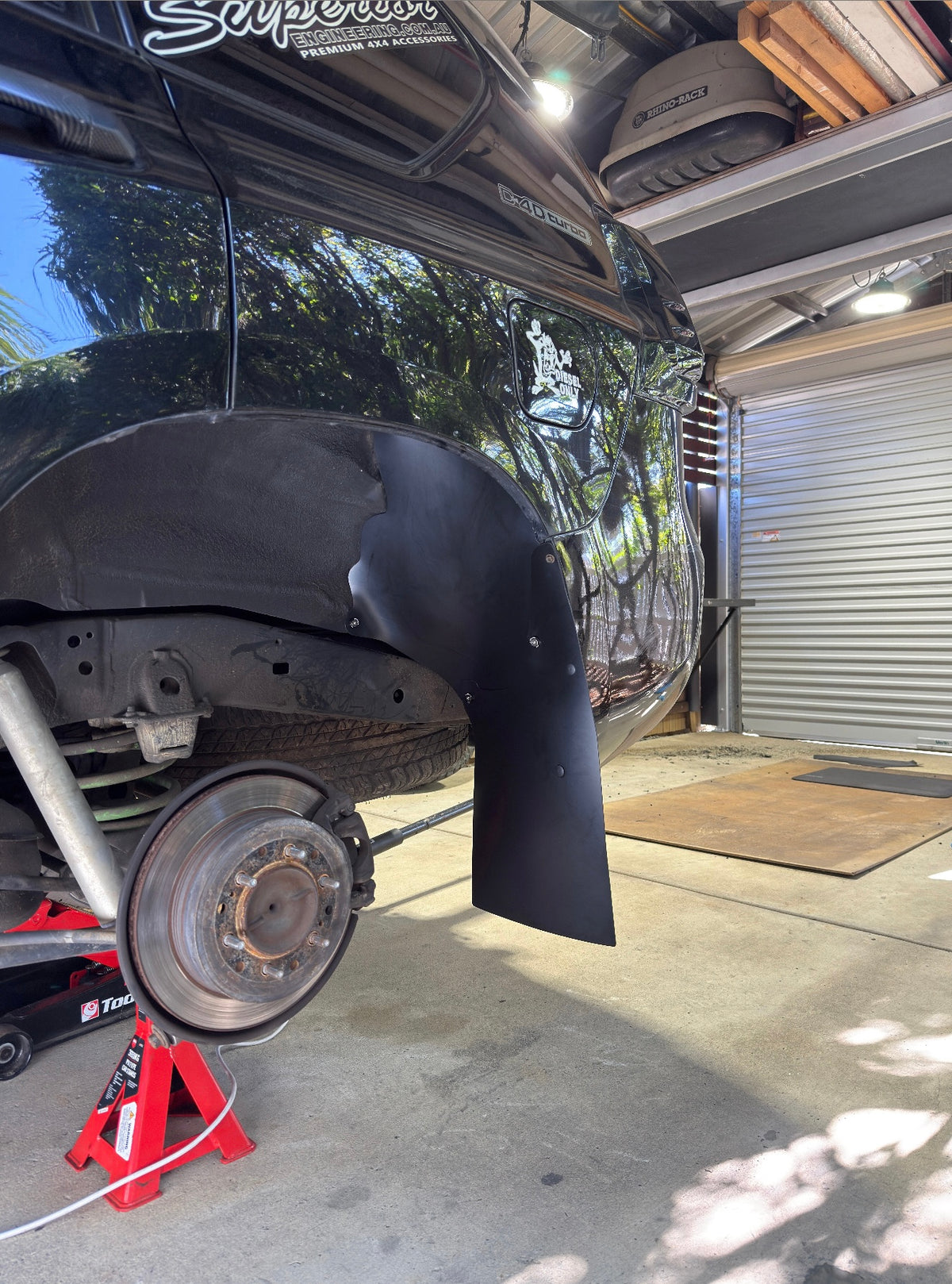 HDPE Rear Wheel Arch Guard 150/120 Prado