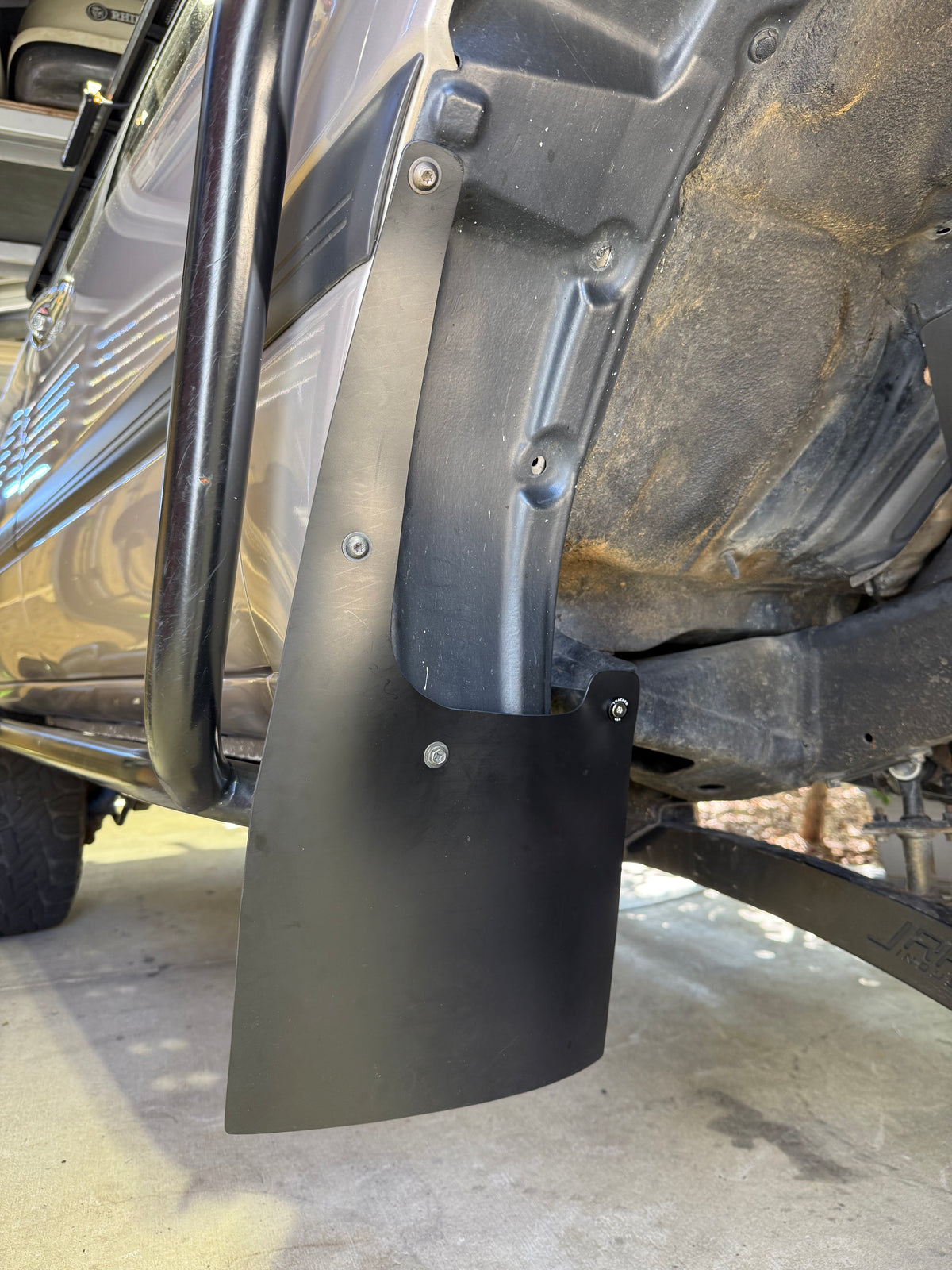 HDPE Front Mud Guards 105 Series Landcruiser