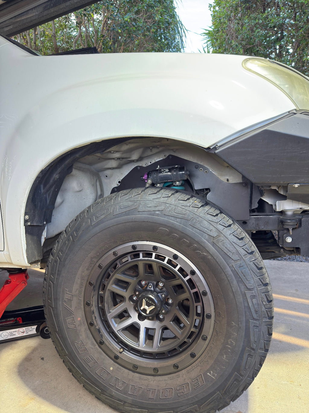 Isuzu D-MAX/ MU-X, Holden RG Colorado, Colorado 7, Trailblazer Heavy Duty Inner Guards | Pair