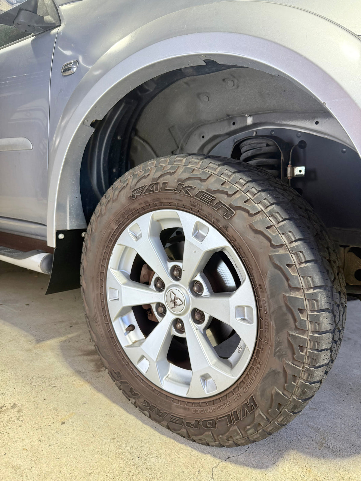 HDPE Front Mud Guards MN Triton