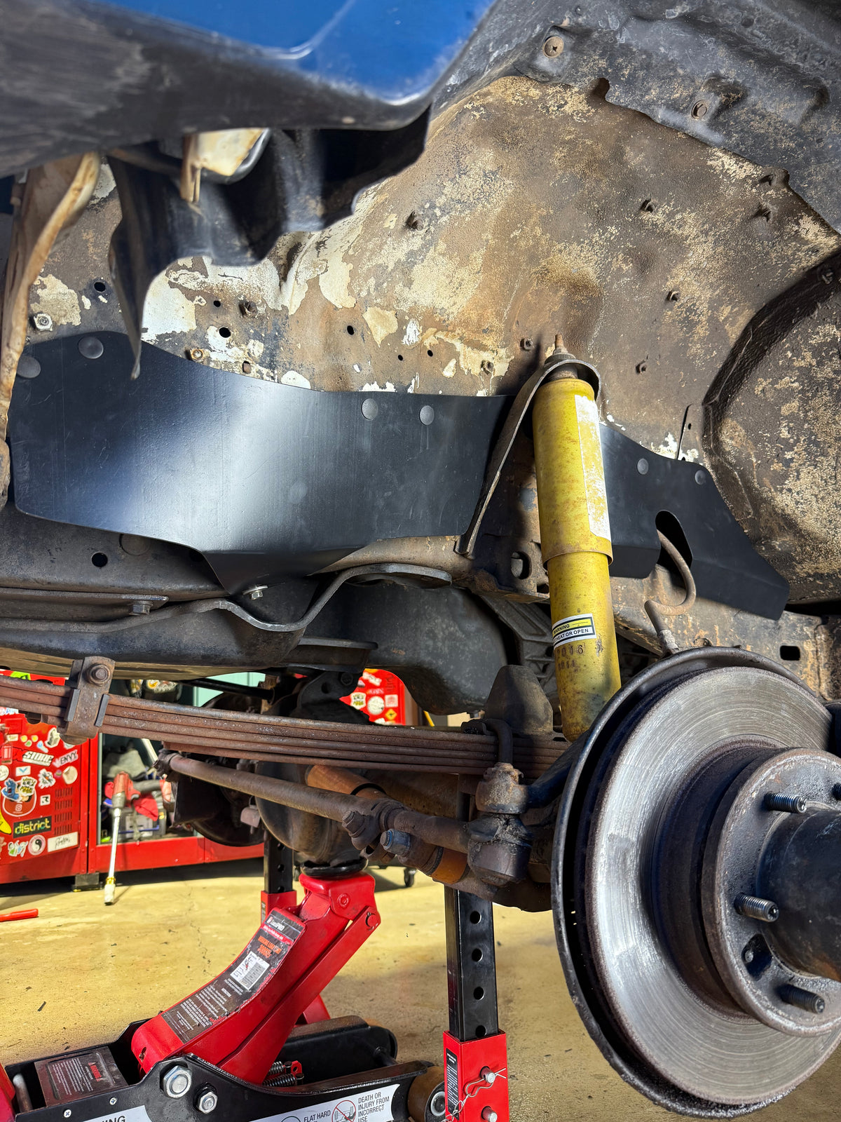 Toyota N50 (LN106) Hilux Heavy Duty Inner Guards | Pair